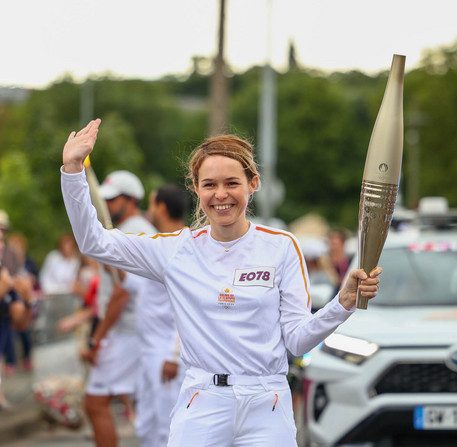 Relais de la Flamme Olympique pour les JO de Paris 2024 à Chartres