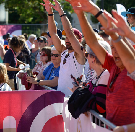 Relais de la Flamme Paralympique pour les JO de Paris 2024 à Chartres