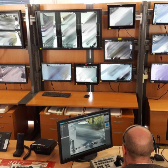 Salle de vidéo surveillance de la Police municipale - Ville de Chartres