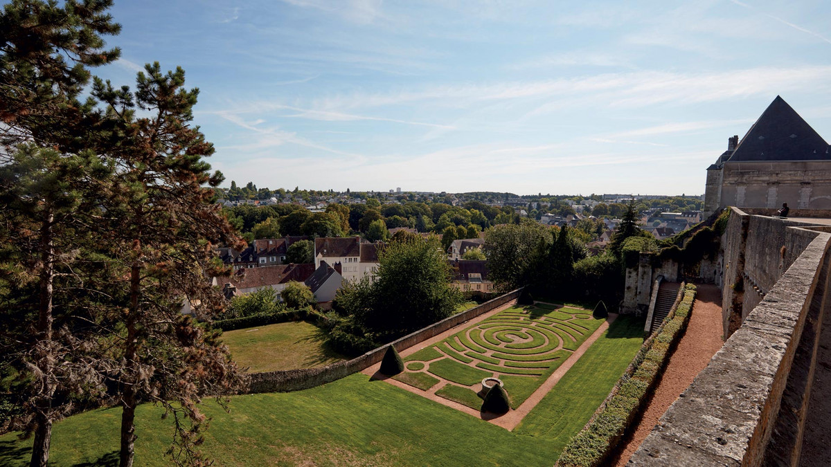 Espaces verts du quartier du centre-ville : jardins de l'Évêché – Ville de Chartres