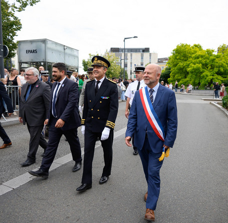 Cérémonie et défilé du 14 juillet 2024 à Chartres